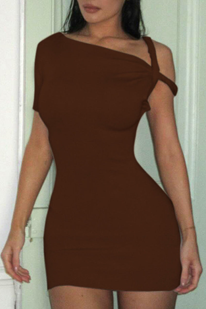 Zulema® | Abiti sexy con patch in tinta unita e colletto in sbieco e gonna a portafoglio