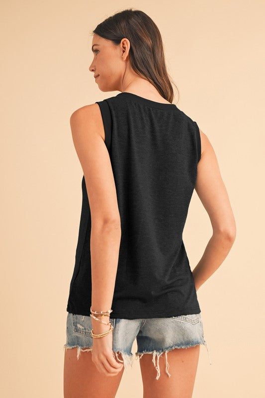 Yoselin® | Canotta con scollo a V a costine