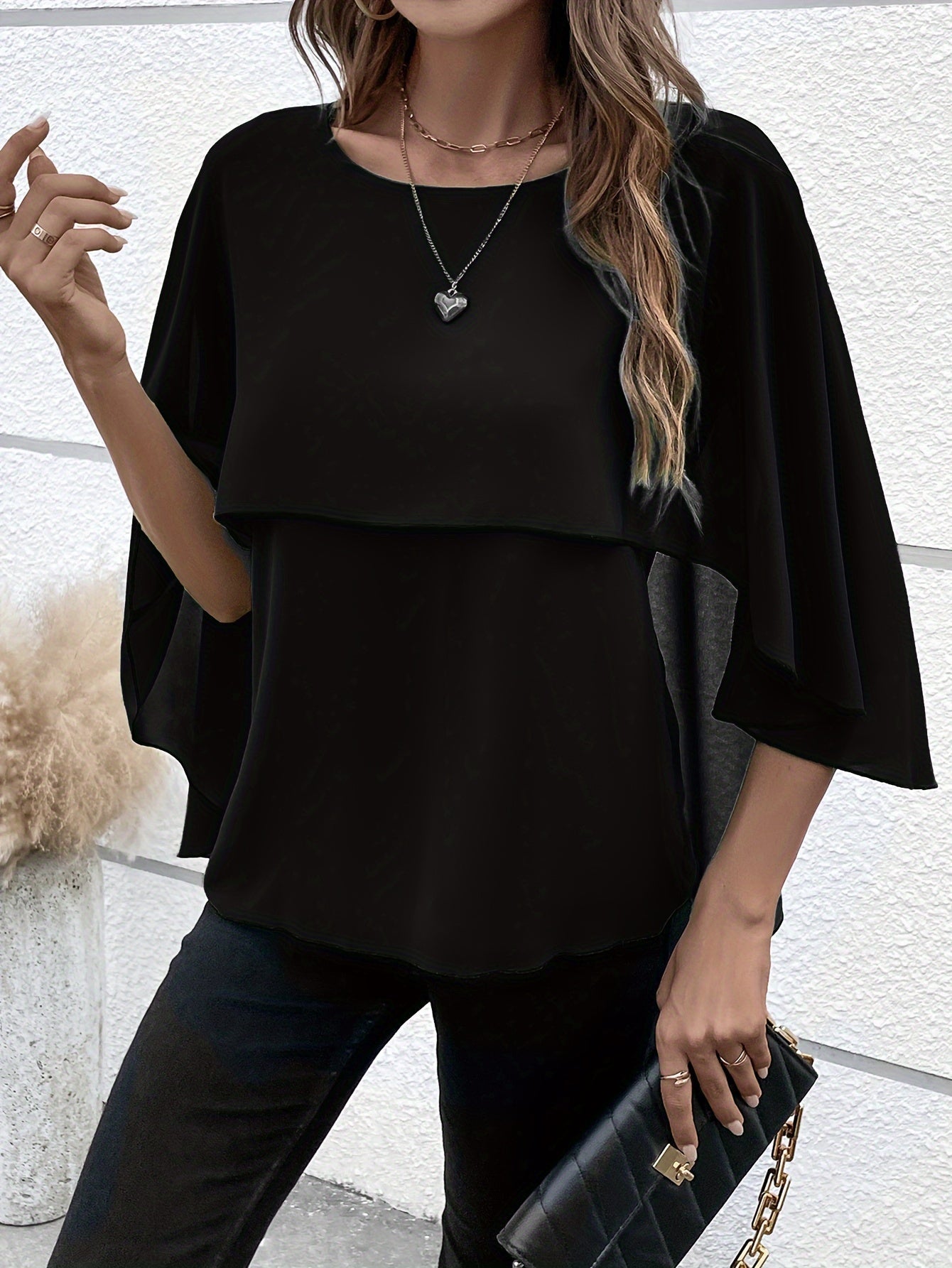 Zelia® | Blusa elegante a tinta unita a strati