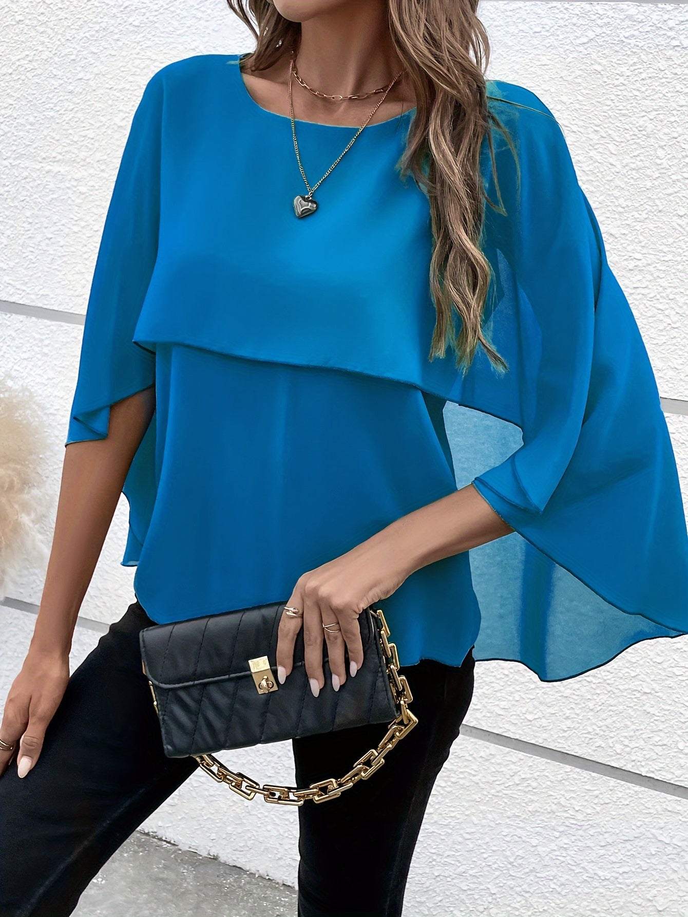 Zelia® | Blusa elegante a tinta unita a strati