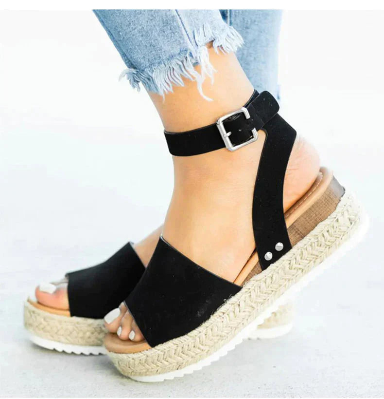 Aquilina® | Sandali alla moda per le donne