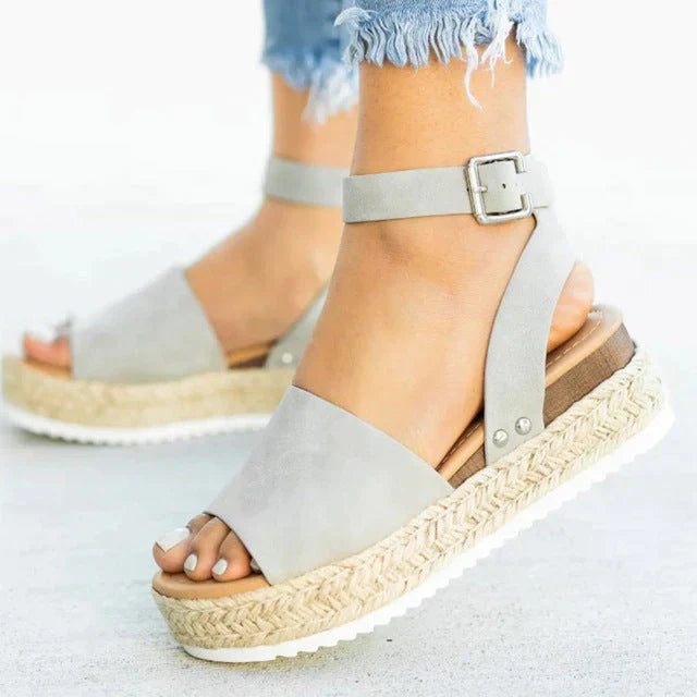 Aquilina® | Sandali alla moda per le donne