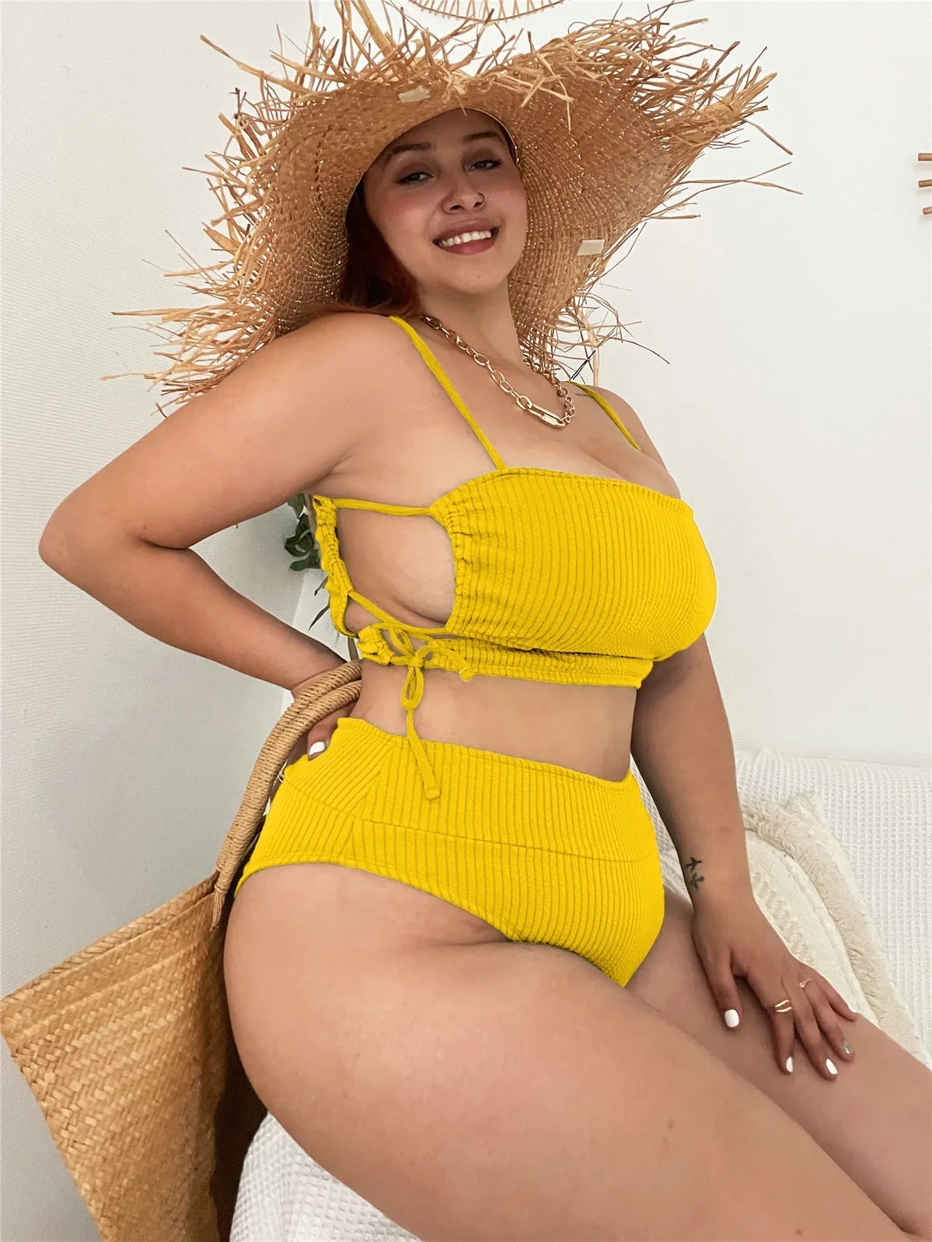 Elida® | Bikini invernale alla moda e disinvolto