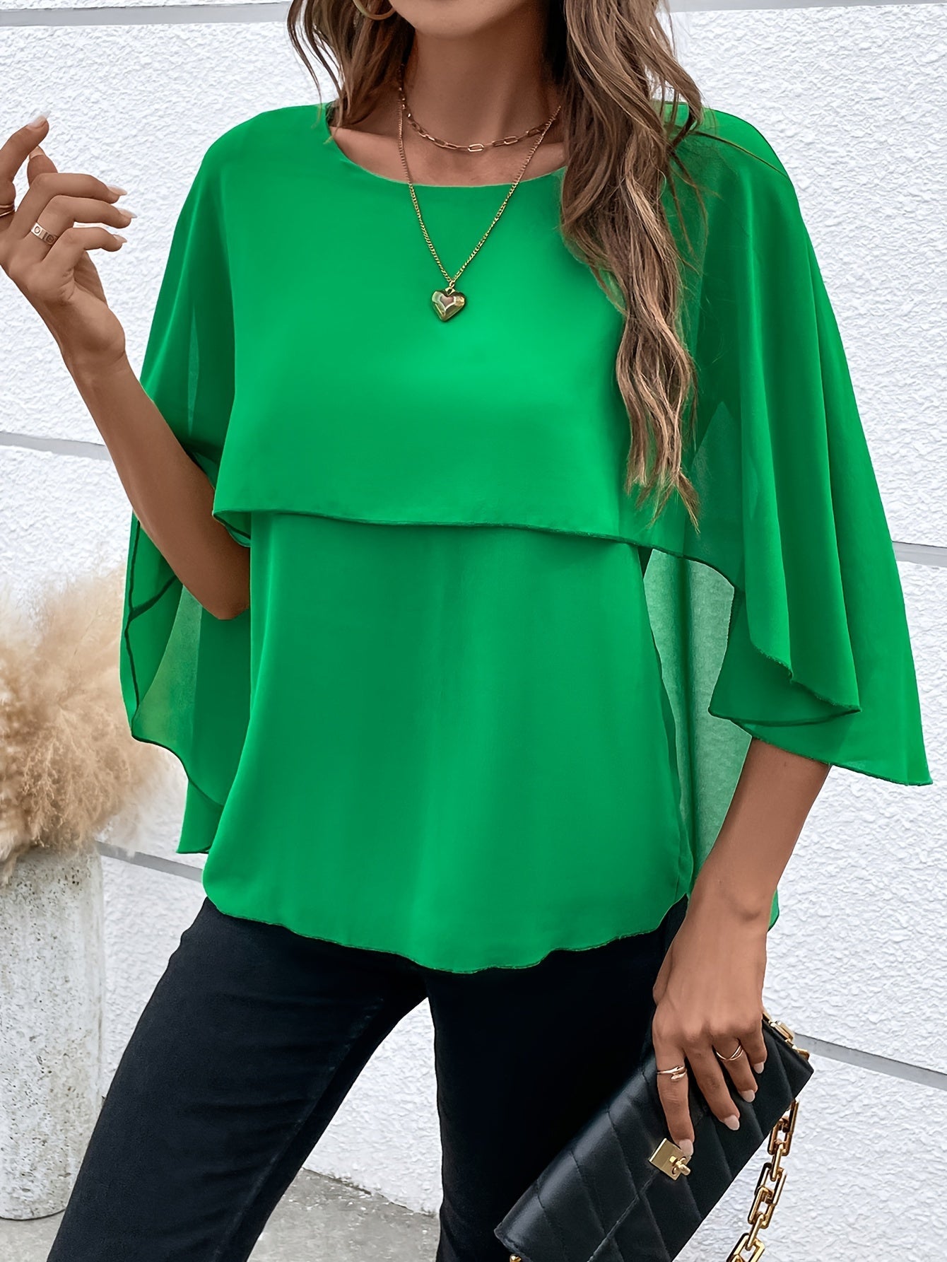 Zelia® | Blusa elegante a tinta unita a strati