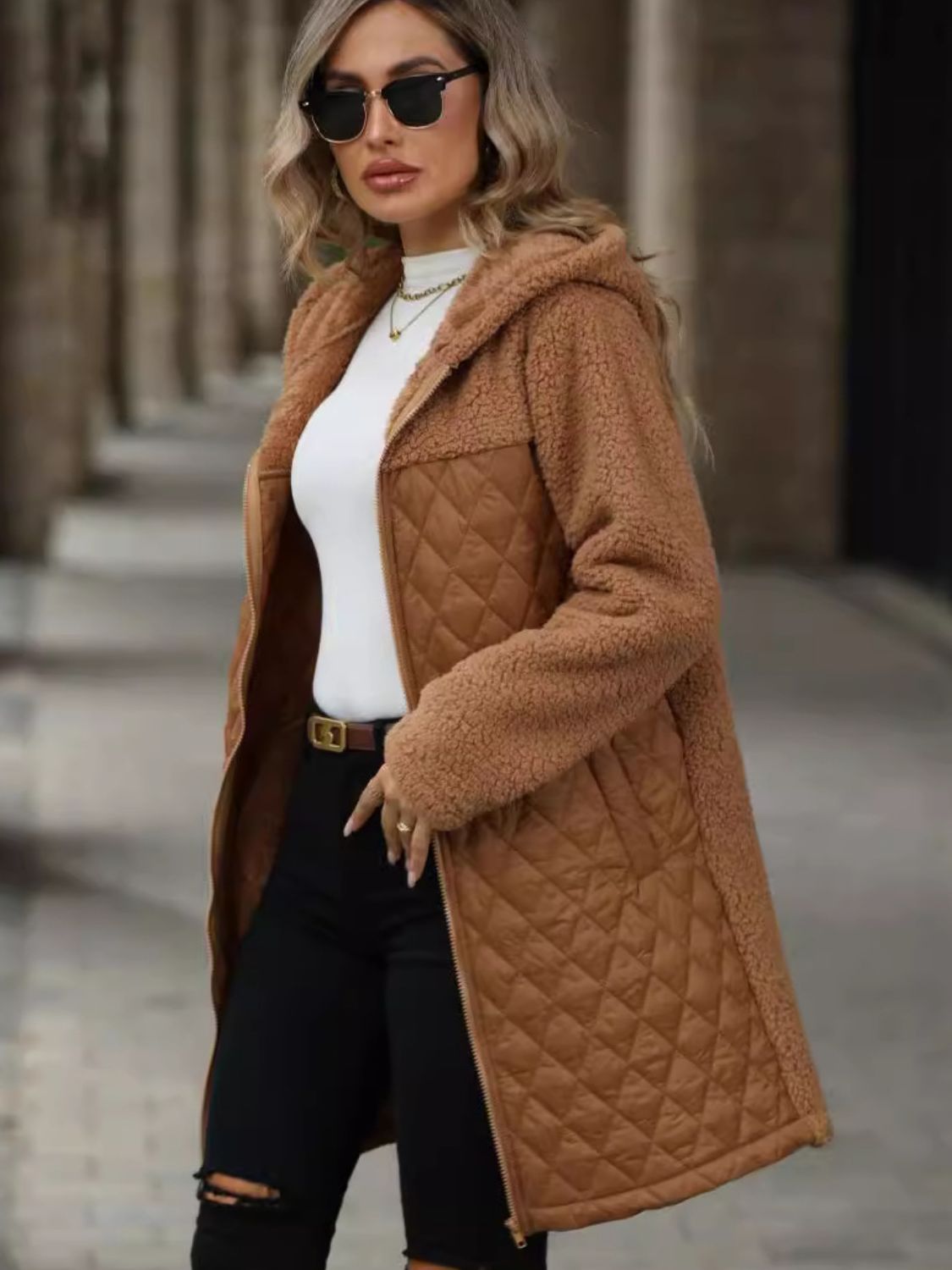 Zaira® | Cappotto strutturato, a maniche lunghe, con zip e cappuccio