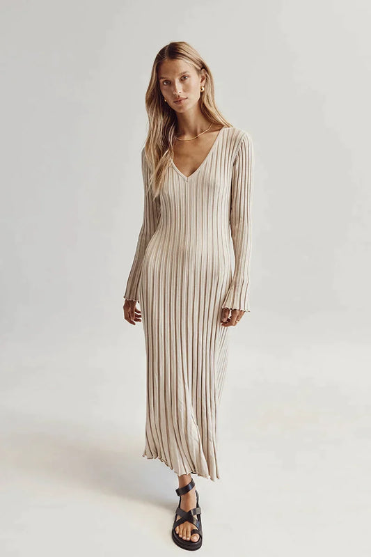 Yolanda® | Abito midi in maglia con scollo a V e maniche