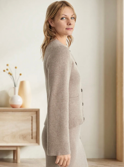 Yris® | Cardigan morbido con bottoni
