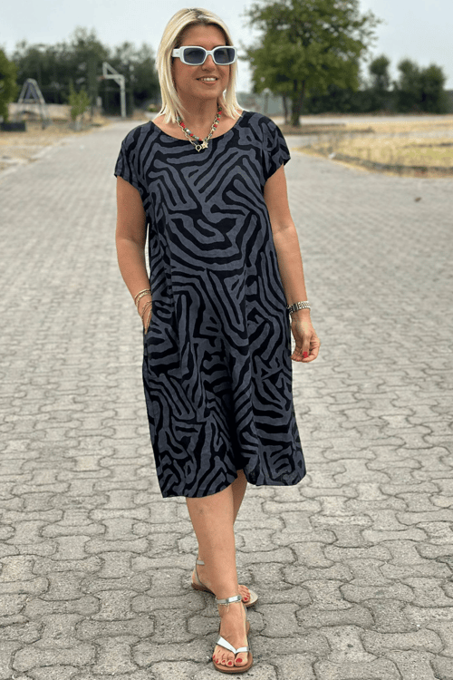 Naila - Abito Midi in Rayon con Stampa Zebra e Collo Rotondo