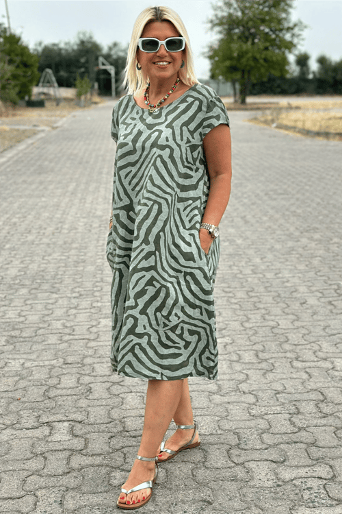 Naila - Abito Midi in Rayon con Stampa Zebra e Collo Rotondo