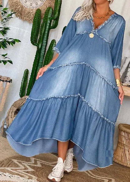 Lola - Abito in denim con scollo a V e dettagli in nappe