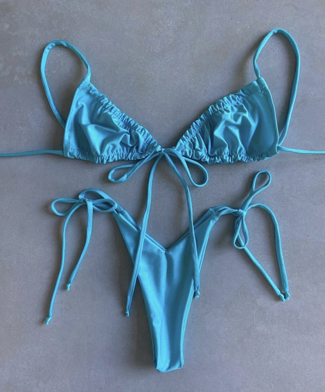 Donata® | Bikini invernale alla moda e disinvolto