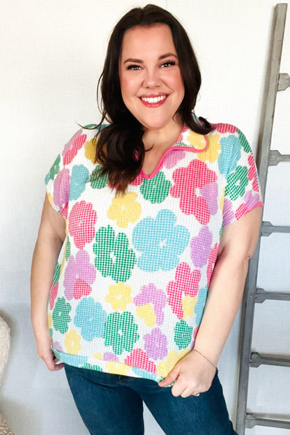 Zafferano® | Top in maglia multicolore con scollo dentellato e colletto floreale di Spring Vibes